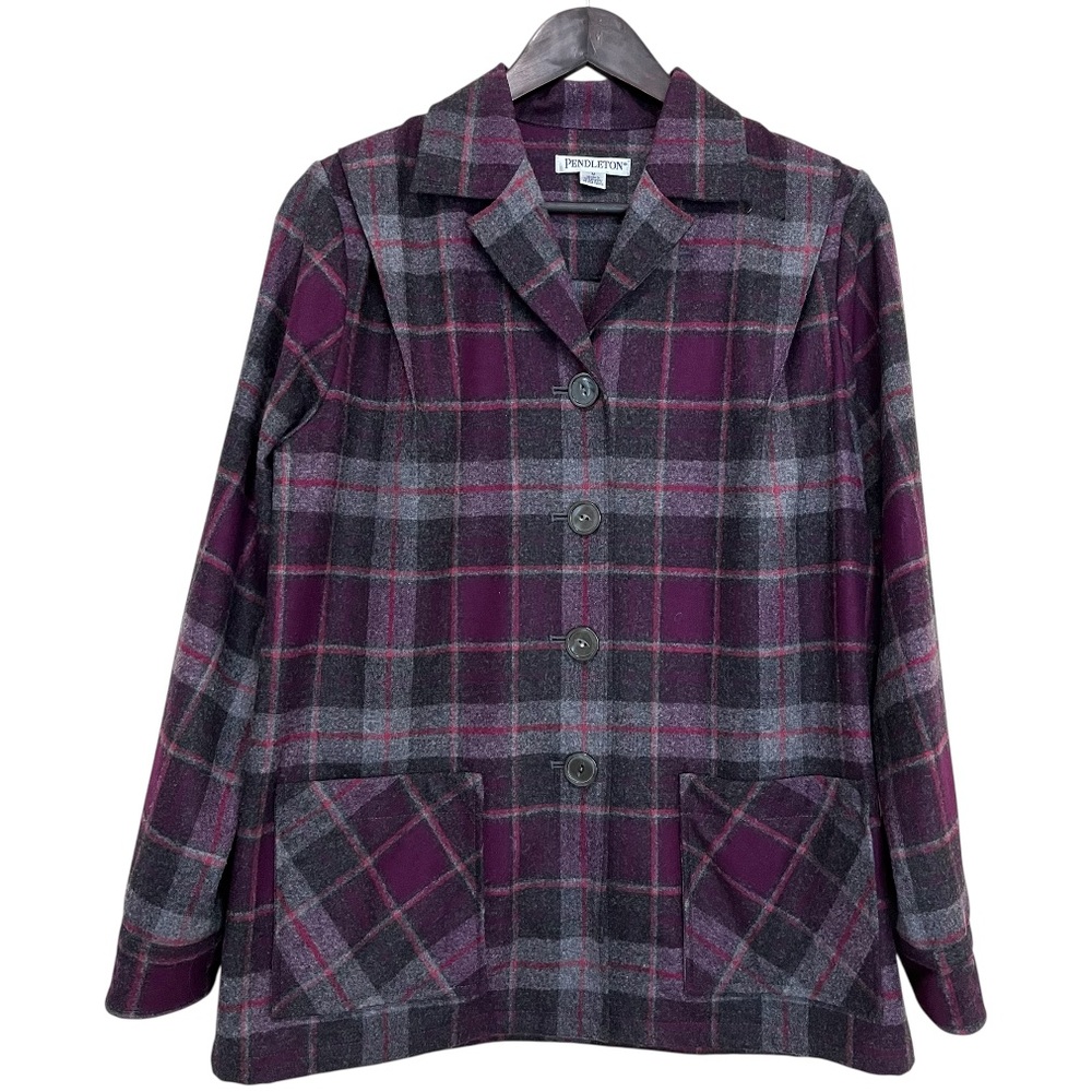Pendleton Women’s Buffalo Plaid Shacket / Chore Jacket